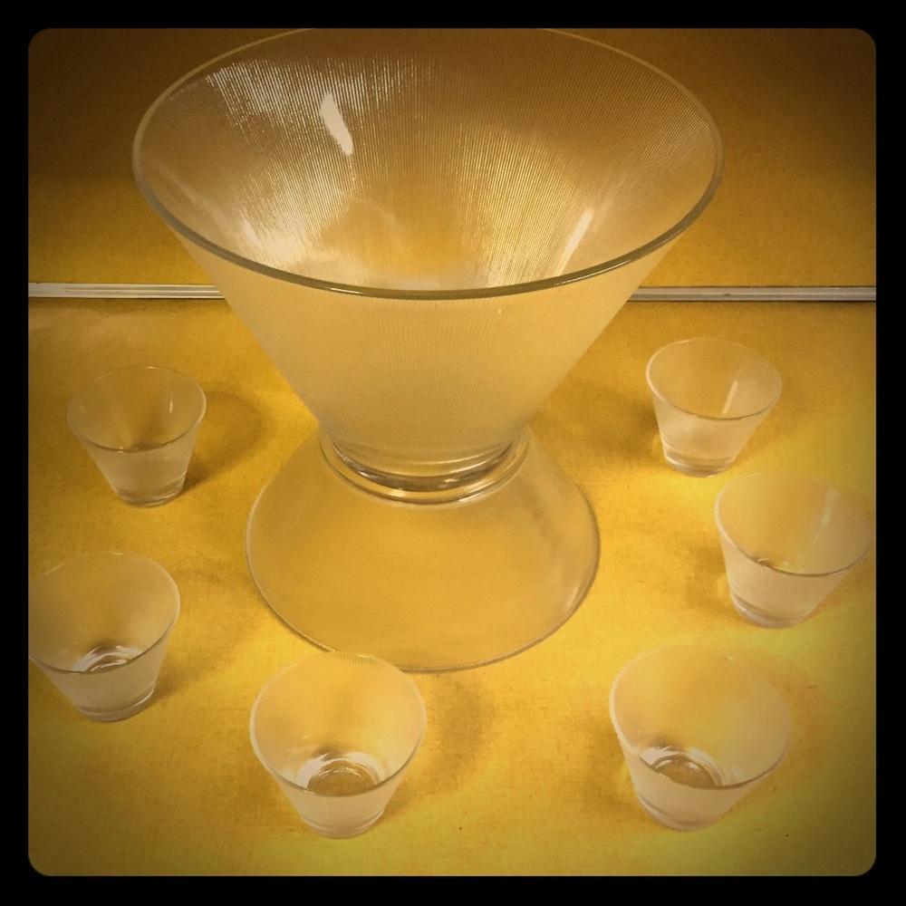 MCM punch bowl and 8 cups